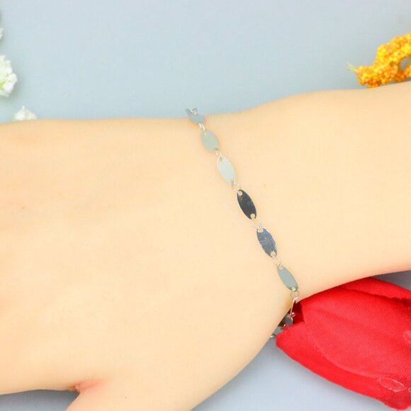 "Elegant & Trendy Bracelet, A Perfect Gift for Women, Thoughtful, EVCH1602 - Picture 1 of 10